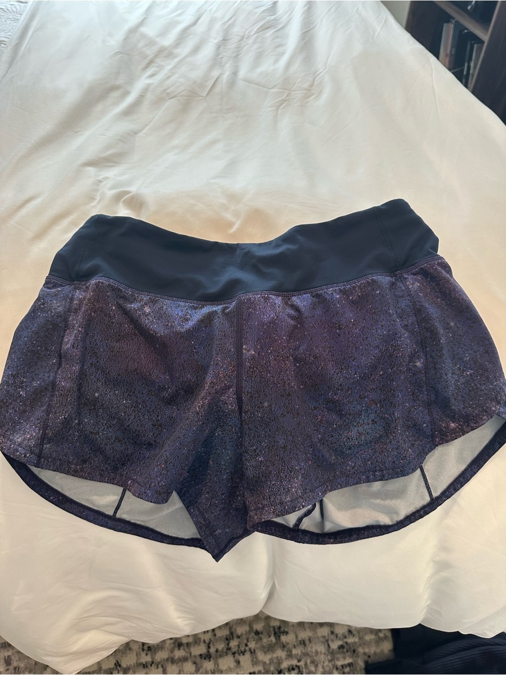 Lululemon 4” Speed up shorts